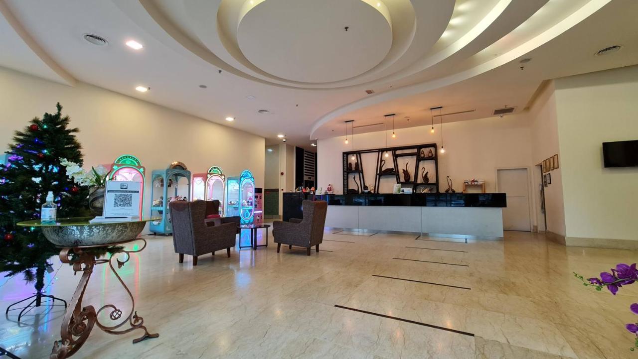 Swan Garden Hotel Malacca Екстериор снимка