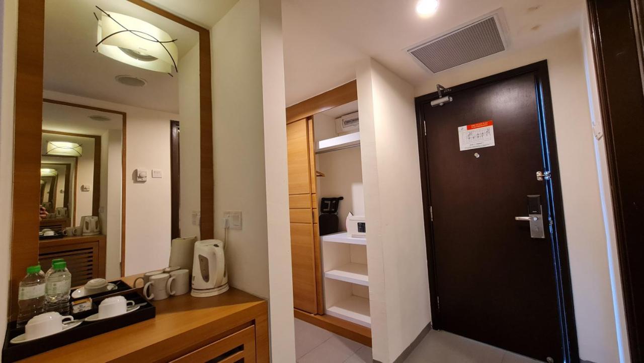 Swan Garden Hotel Malacca Екстериор снимка