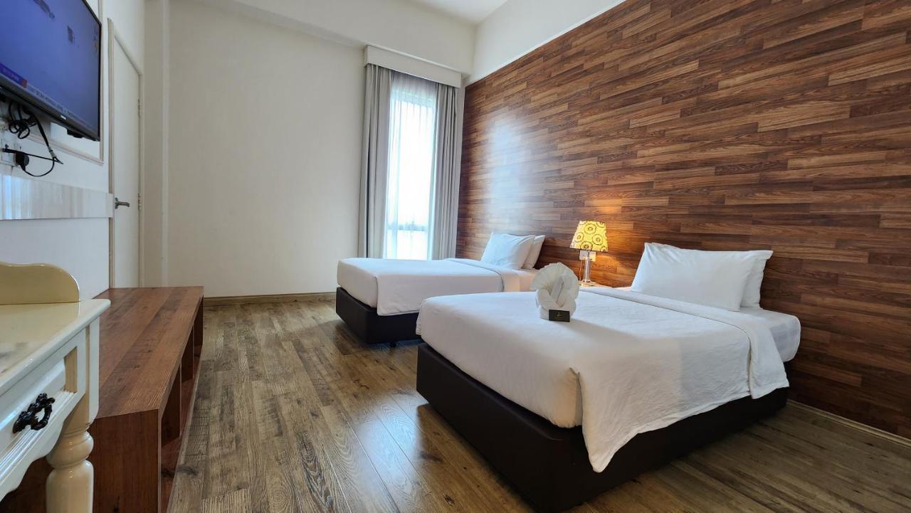 Swan Garden Hotel Malacca Екстериор снимка