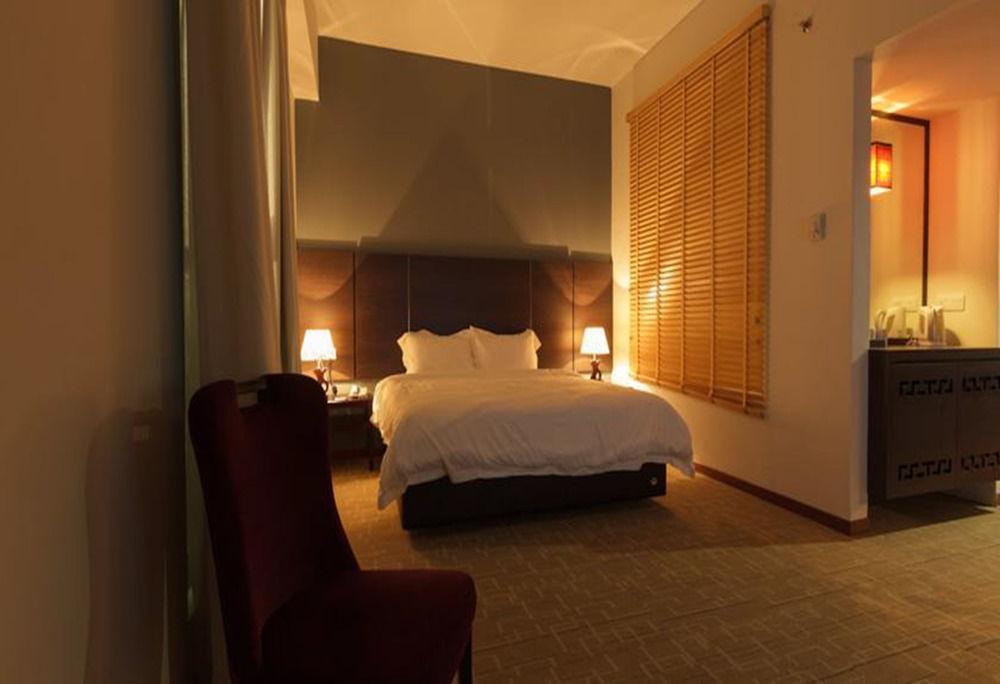 Swan Garden Hotel Malacca Екстериор снимка